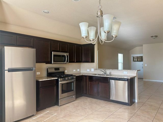 2011 Langdale LN, Austin, TX 78754