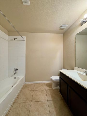 2011 Langdale LN, Austin, TX 78754