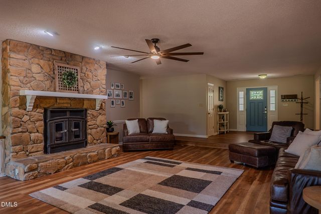 5301 Sky Lane Drive, Durham, NC 27704