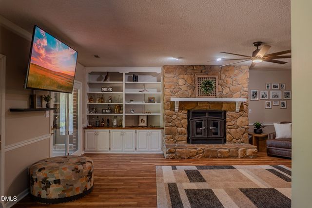 5301 Sky Lane Drive, Durham, NC 27704