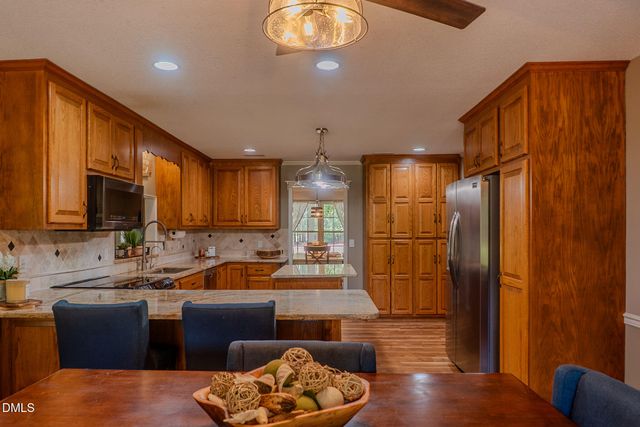 5301 Sky Lane Drive, Durham, NC 27704