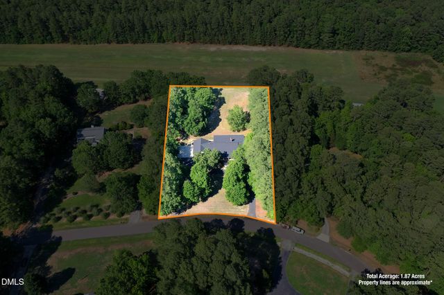 5301 Sky Lane Drive, Durham, NC 27704