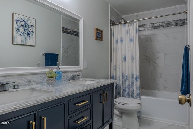 5301 Sky Lane Drive, Durham, NC 27704