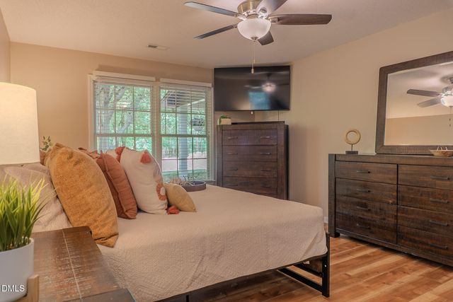 5301 Sky Lane Drive, Durham, NC 27704