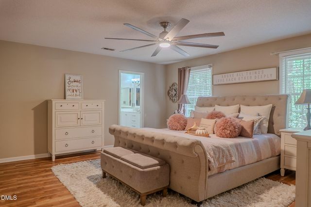 5301 Sky Lane Drive, Durham, NC 27704