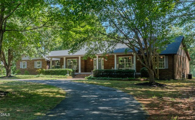5301 Sky Lane Drive, Durham, NC 27704