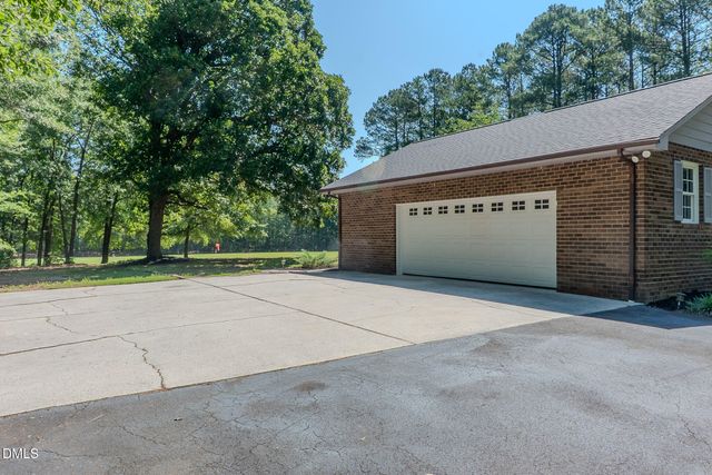 5301 Sky Lane Drive, Durham, NC 27704