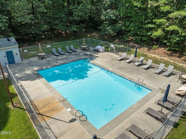 5301 Sky Lane Drive, Durham, NC 27704