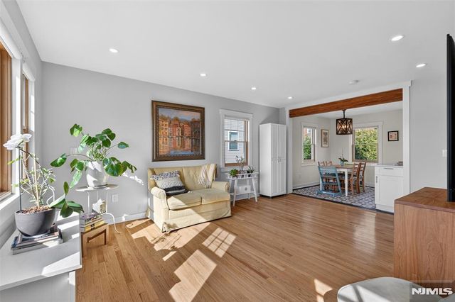 8 West Street, North Arlington, NJ 07031