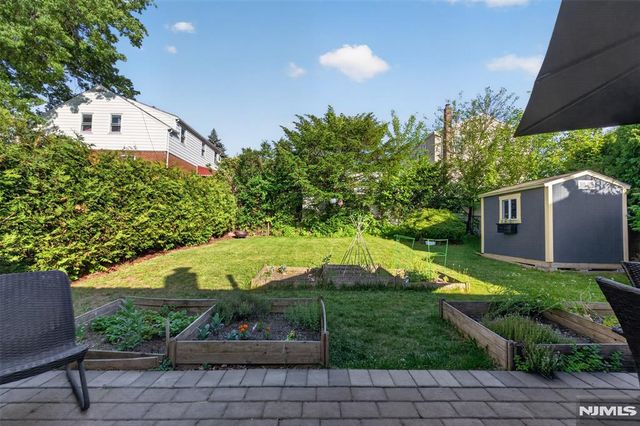 8 West Street, North Arlington, NJ 07031