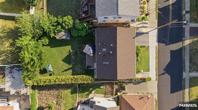 8 West Street, North Arlington, NJ 07031