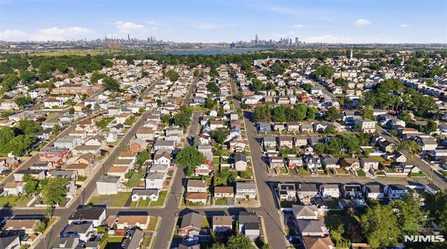 8 West Street, North Arlington, NJ 07031