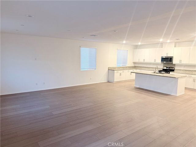 27301 Toro Vista, Menifee, CA 92585