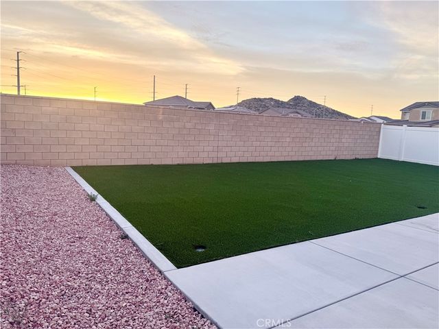 27301 Toro Vista, Menifee, CA 92585