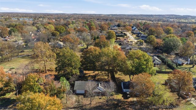 1210 Parkland Avenue, Claremore, OK 74017