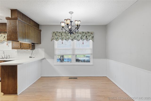 1210 Parkland Avenue, Claremore, OK 74017