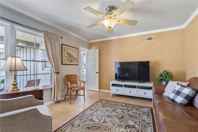 6127 Laurelgrove, Valley Glen, CA 91606