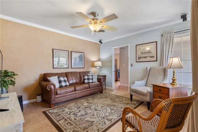 6127 Laurelgrove, Valley Glen, CA 91606