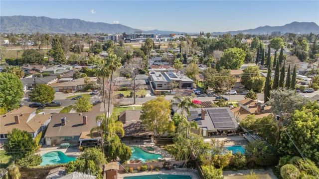 6127 Laurelgrove, Valley Glen, CA 91606