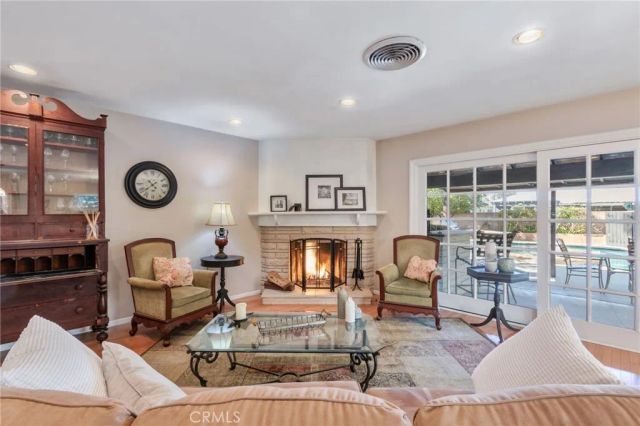 6127 Laurelgrove, Valley Glen, CA 91606