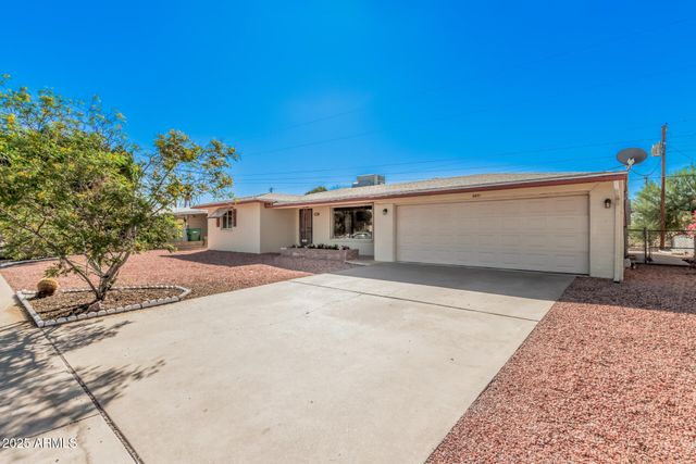 5533 E DECATUR Street, Mesa, AZ 85205