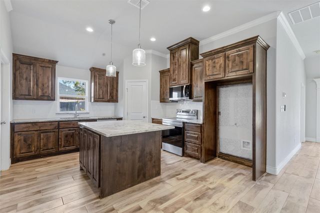 2507 Christine Drive, Granbury, TX 76048