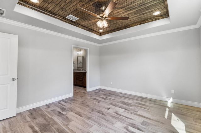 2507 Christine Drive, Granbury, TX 76048