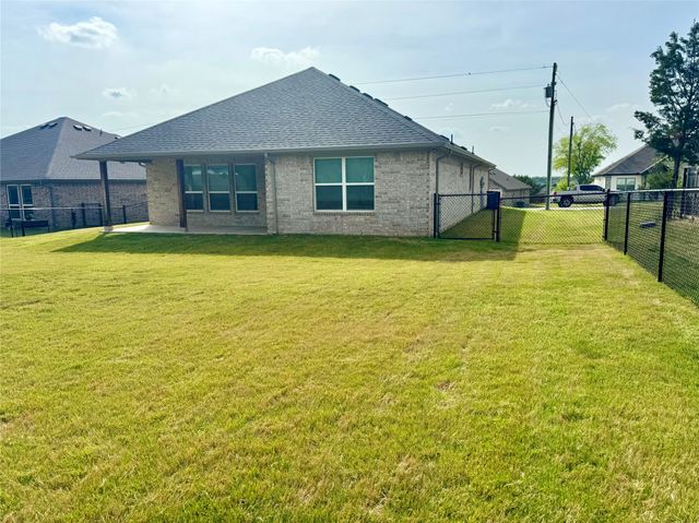 2507 Christine Drive, Granbury, TX 76048