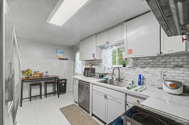 1731 Savage Ln, Pensacola, FL 32505