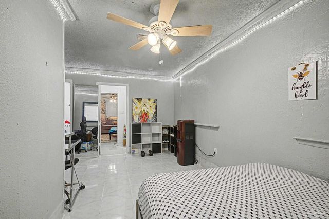 1731 Savage Ln, Pensacola, FL 32505