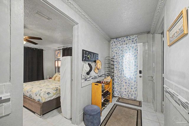 1731 Savage Ln, Pensacola, FL 32505