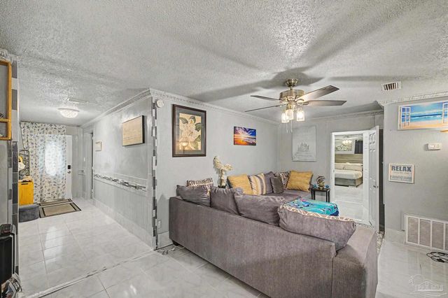 1731 Savage Ln, Pensacola, FL 32505