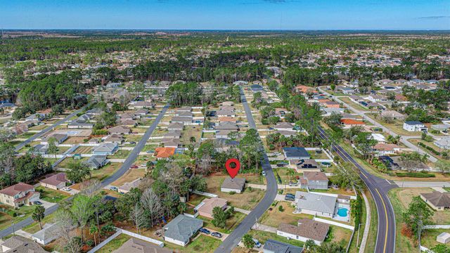 30 Riviere Ln, Palm Coast, FL 32164