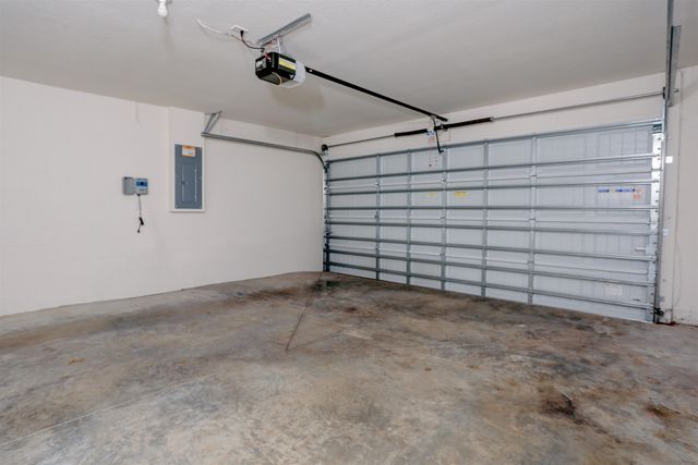 30 Riviere Ln, Palm Coast, FL 32164