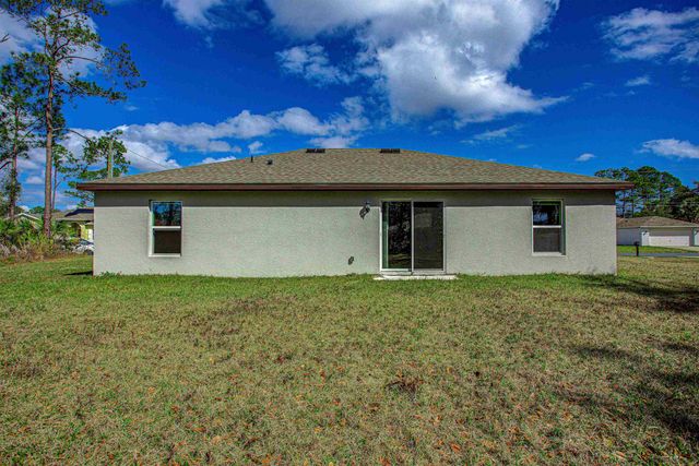 30 Riviere Ln, Palm Coast, FL 32164