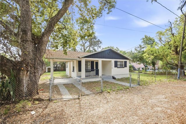 10019 N JASMINE AVENUE, Tampa, FL 33612