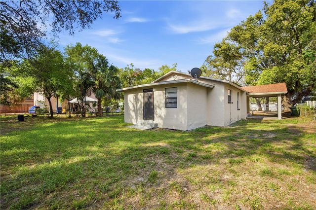 10019 N JASMINE AVENUE, Tampa, FL 33612