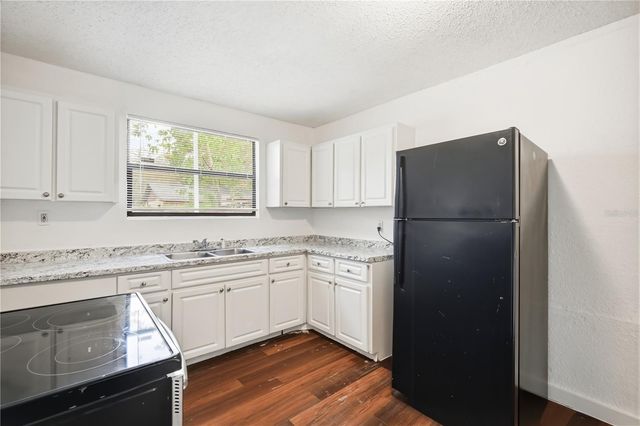 10019 N JASMINE AVENUE, Tampa, FL 33612