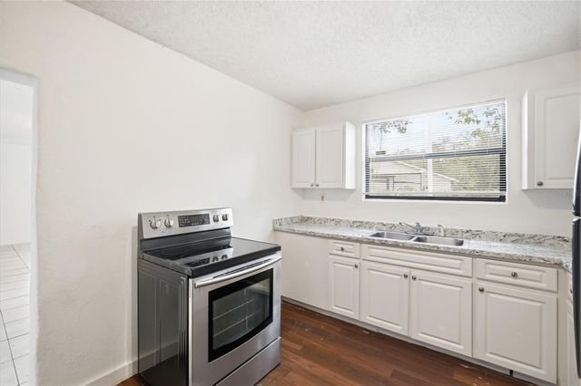 10019 N JASMINE AVENUE, Tampa, FL 33612