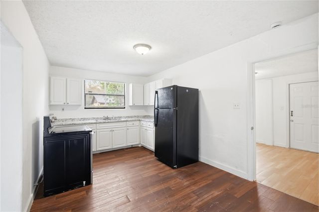 10019 N JASMINE AVENUE, Tampa, FL 33612