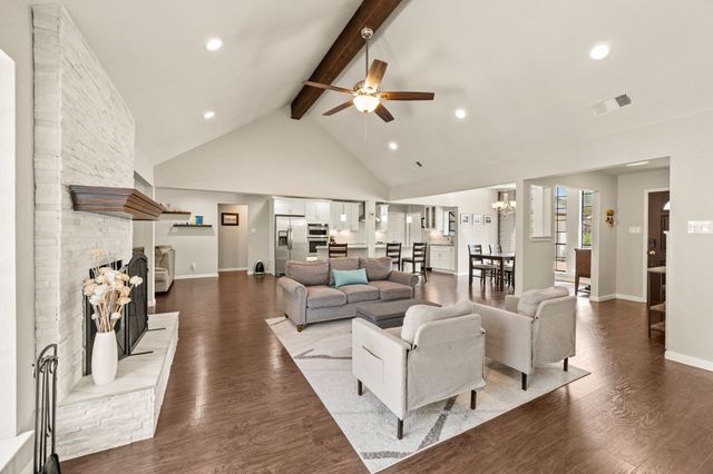 151 Creek Courts Drive, Trophy Club, TX 76262