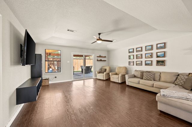 151 Creek Courts Drive, Trophy Club, TX 76262