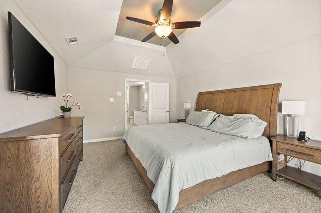 151 Creek Courts Drive, Trophy Club, TX 76262