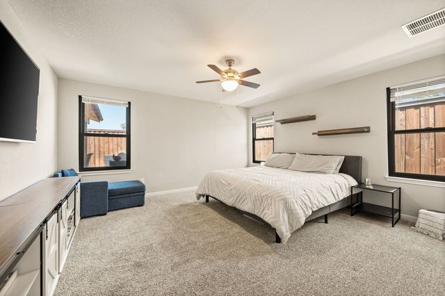 151 Creek Courts Drive, Trophy Club, TX 76262