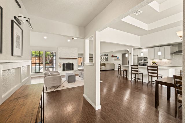 151 Creek Courts Drive, Trophy Club, TX 76262