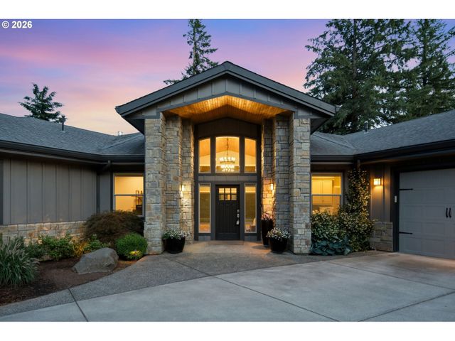 201 THOMPSON Dr, Washougal, WA 98671