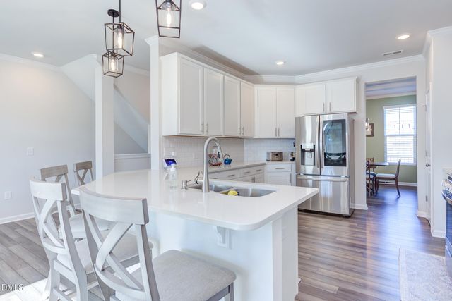 1230 Barn Cat Way, Apex, NC 27502