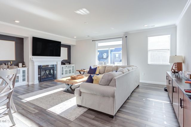 1230 Barn Cat Way, Apex, NC 27502