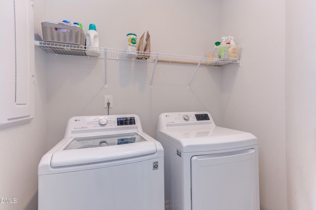 1230 Barn Cat Way, Apex, NC 27502