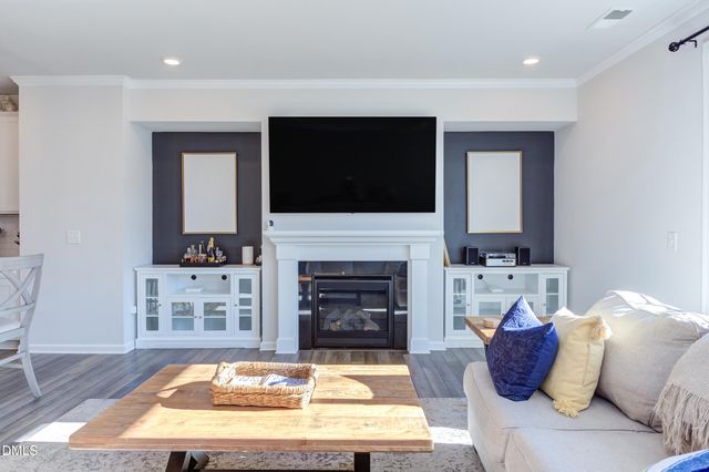 1230 Barn Cat Way, Apex, NC 27502